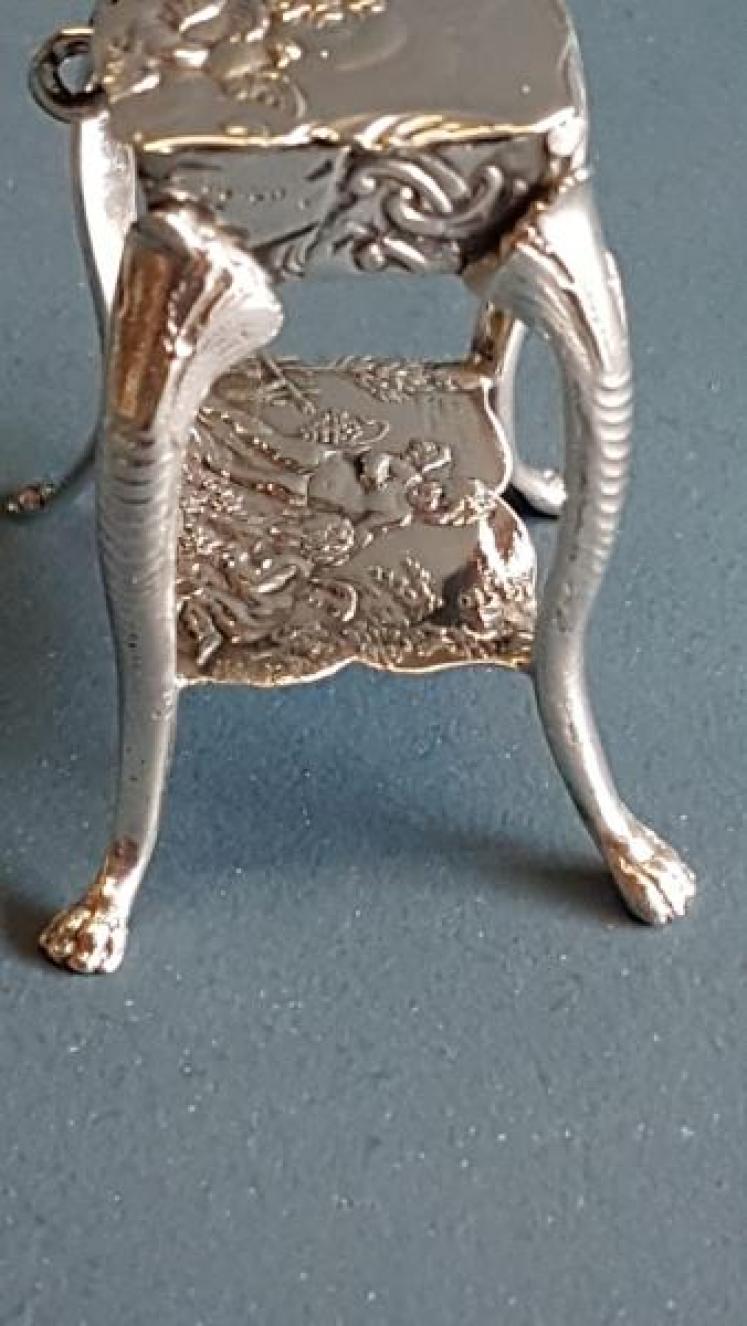 Victorian Silver Miniature Table Stamp Box - Image 6