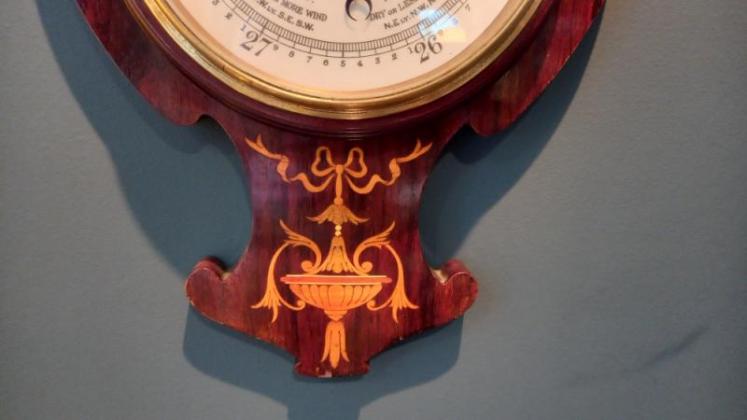 Late Victorian Rosewood Sheraton Inlaid Banjo Barometer and Thermometer - Image 5