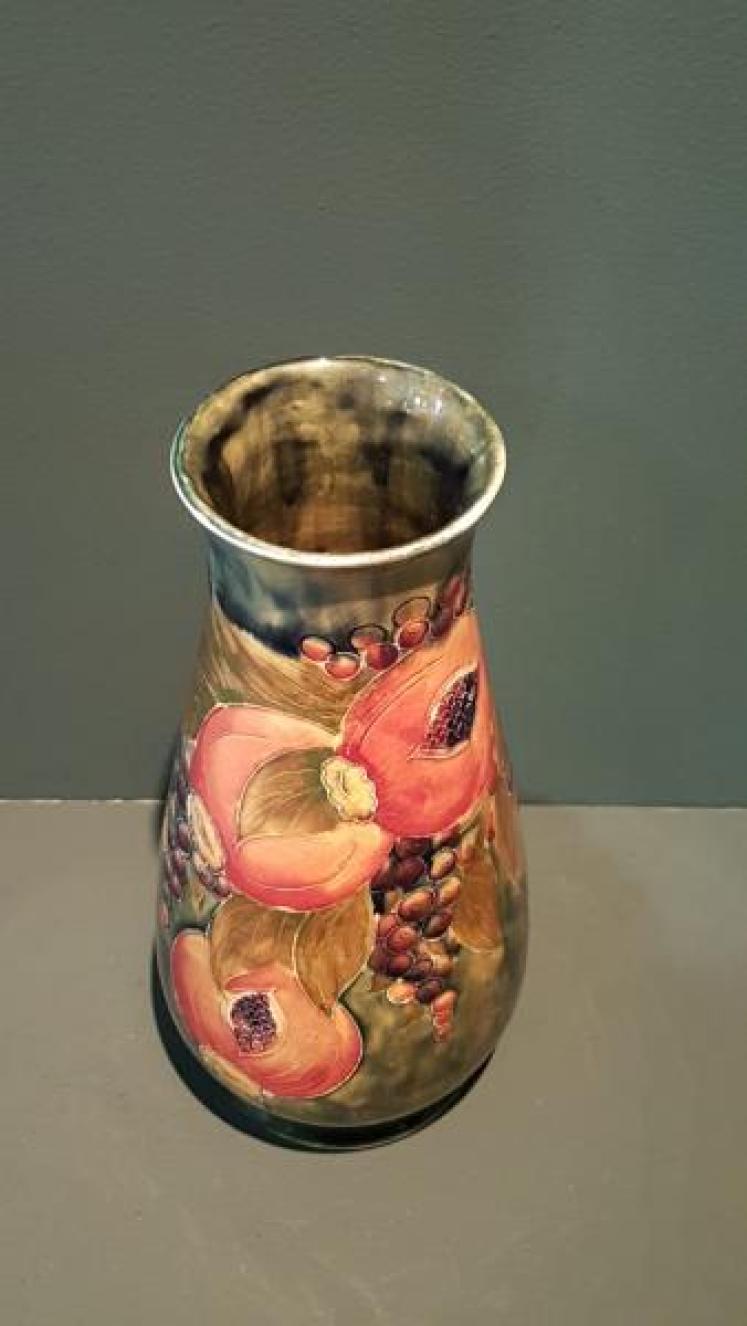 Liberty Moorcroft Pomegranate Vase - Image 4