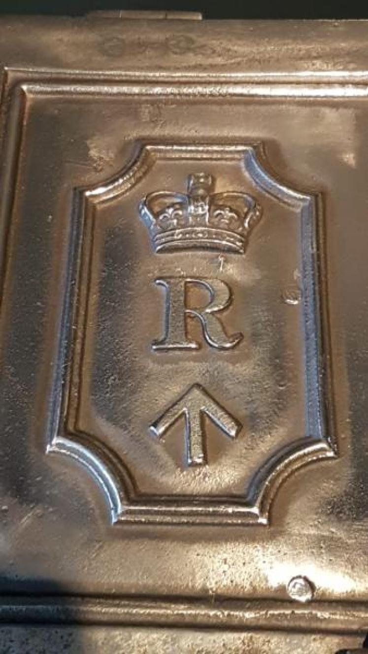 William IV Military Safe - Image 5