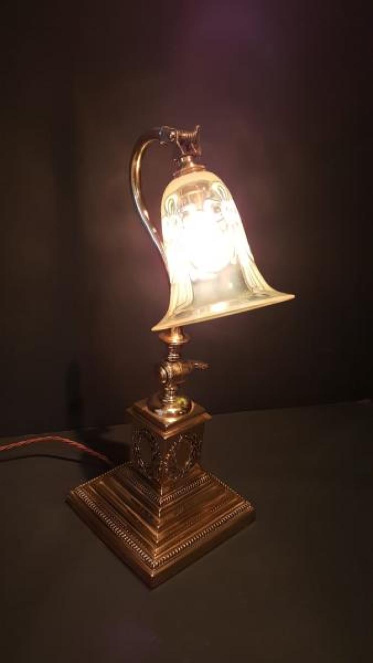 Superb Adjustable Brass Lamp and Vaseline Shade - Image 3