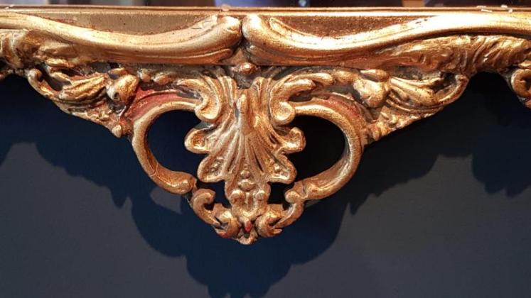 Imposing 1920s Timber Gilt Mirror - Image 5