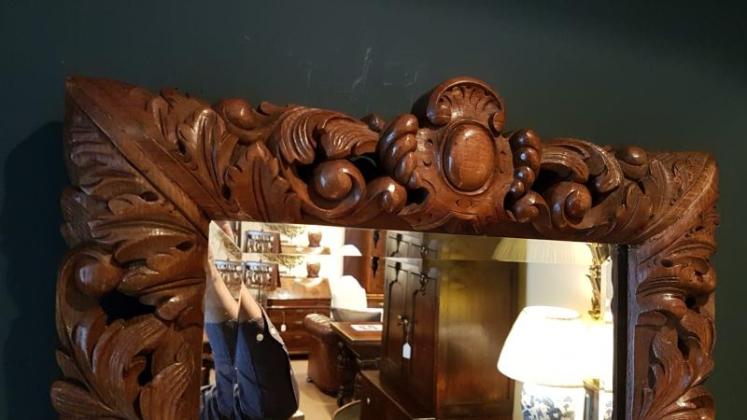 Impressive Victorian Carved Oak Mirror - Image 5