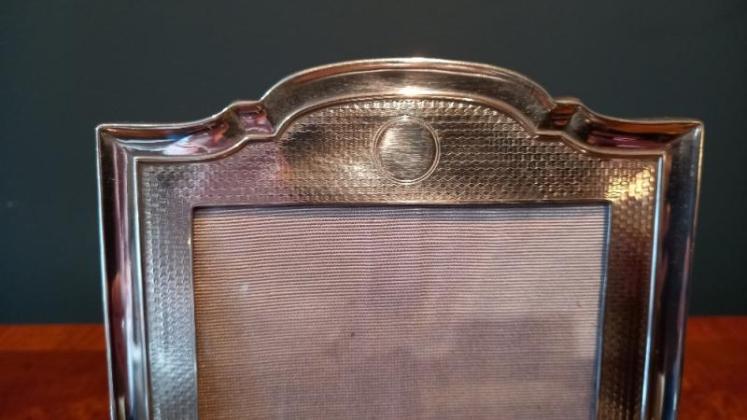 Fine George V Period Silver Engine Turned Photo Frame - Image 3