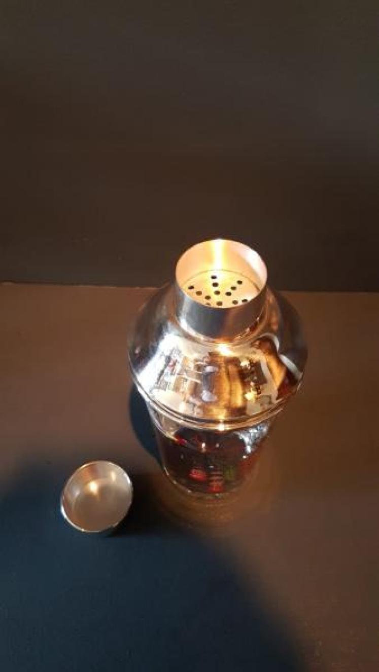 Silver and Enamel Glass Cocktail Shaker and Glasses - Image 5