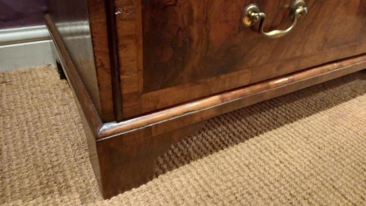 Superb George II Period Figured Walnut Chest on Chest - Image 6
