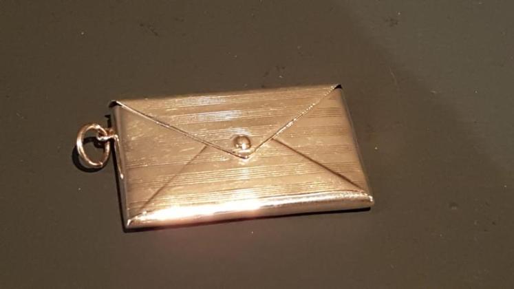 Engine Turned Silver Double Stamp Wallet - Image 1