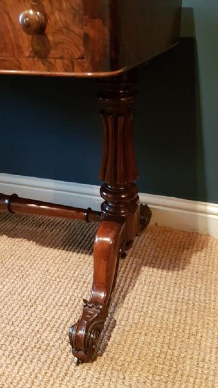 Victorian Figured Walnut Writing Table - Image 3