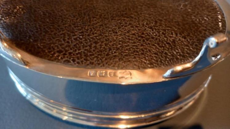 Fine George V Period Silver Engine Turned Jewellery Casket - Image 5