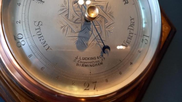 Art Nouveau Fruitwood Inlaid Diamond Shaped Barometer - Image 3