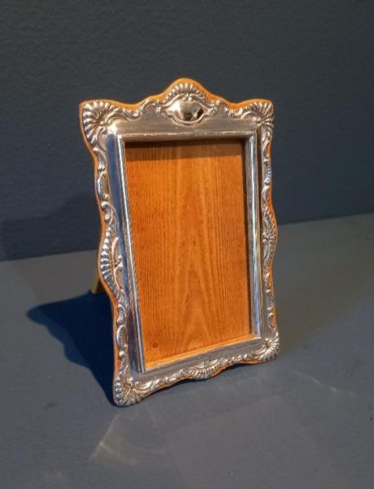Antique Decorative Shaped Photo Frame - Image 2