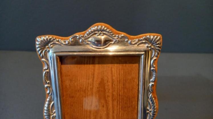 Antique Decorative Shaped Photo Frame - Image 3
