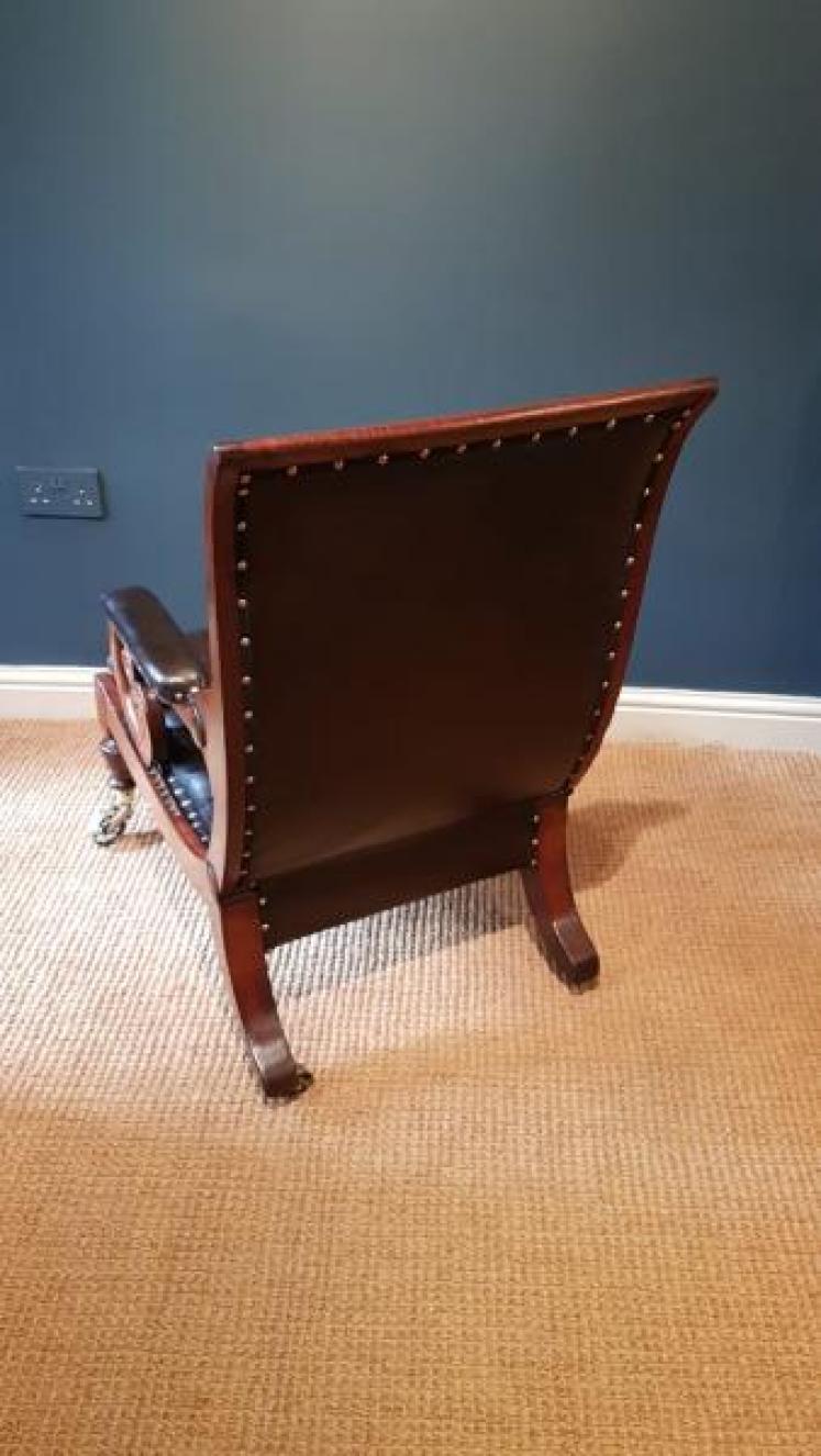 Stylish Regency Reclining Library Chair - Image 5