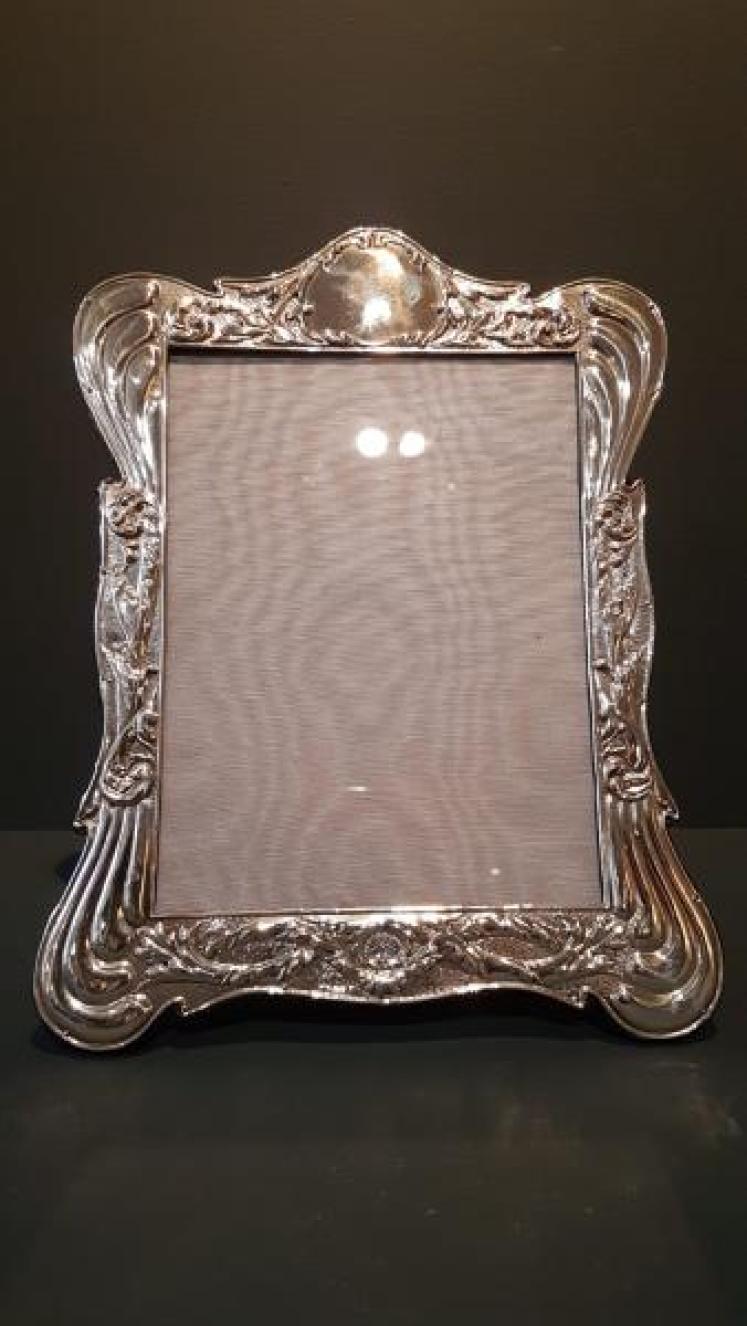 Antique Silver Photo Frame - Image 6
