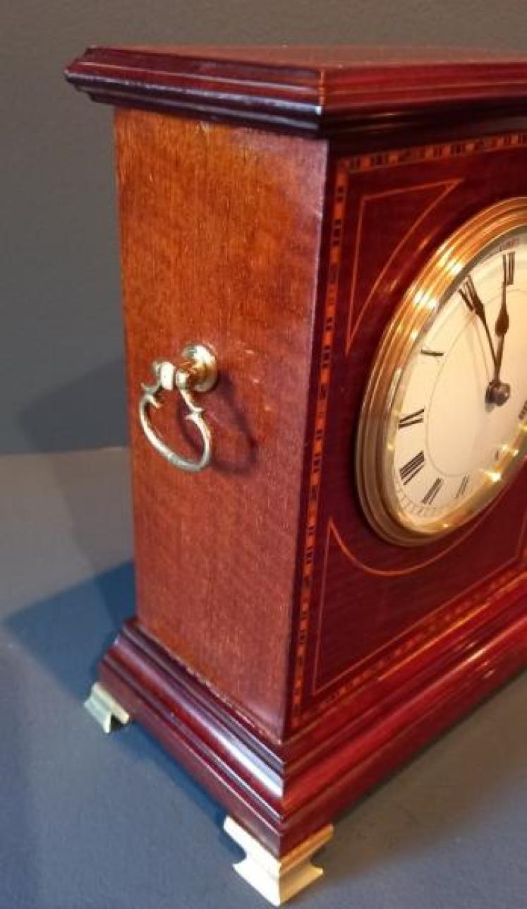 Antique Bracket Style Chequered Inlay Mantel Clock - Image 5