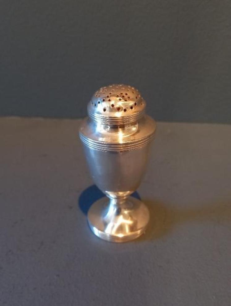 Victorian London Silver Pounce Pot - Image 1