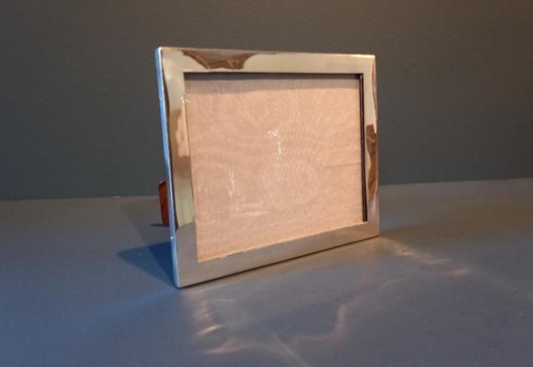 George V Period Silver Plain Surround Photo Frame - Image 2