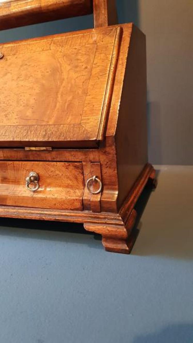 Queen Anne Style Walnut Toilet Mirror - Image 3