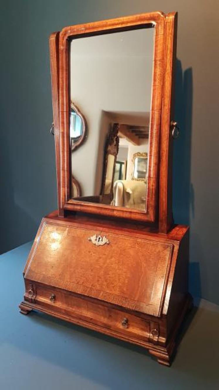 Queen Anne Style Walnut Toilet Mirror - Image 7