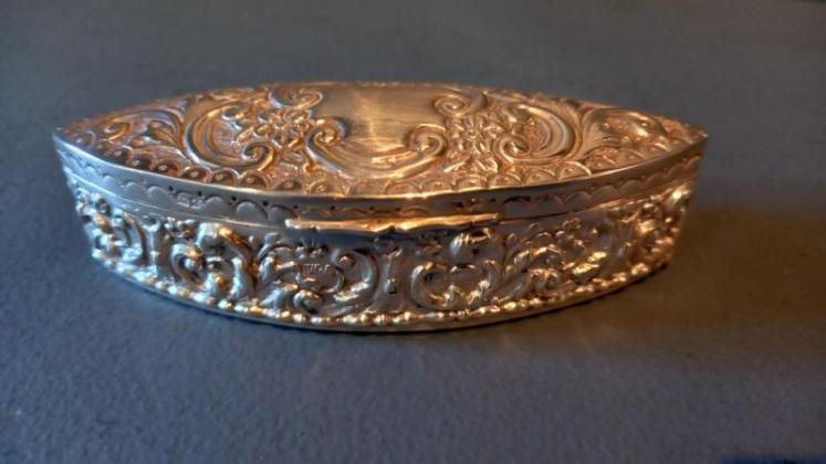 Edwardian Silver Lozenge Shaped Table Box - Image 3