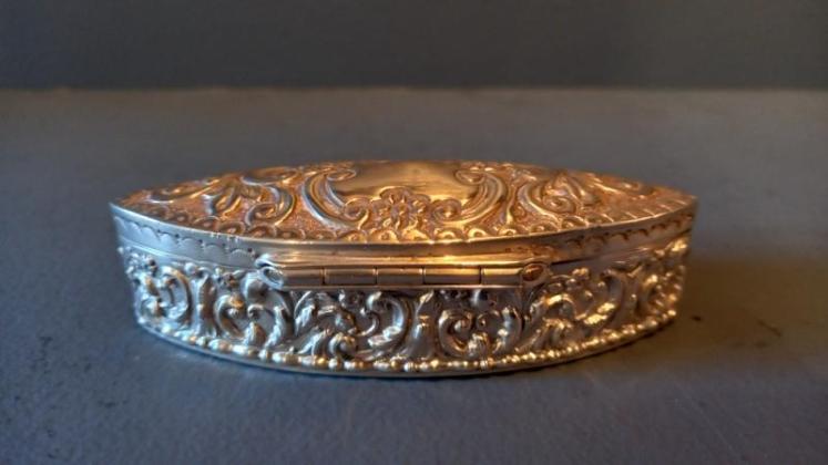 Edwardian Silver Lozenge Shaped Table Box - Image 7