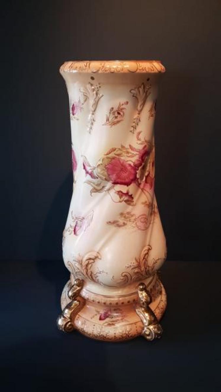 Impressive Victorian Crown Devon Stick Stand - Image 6