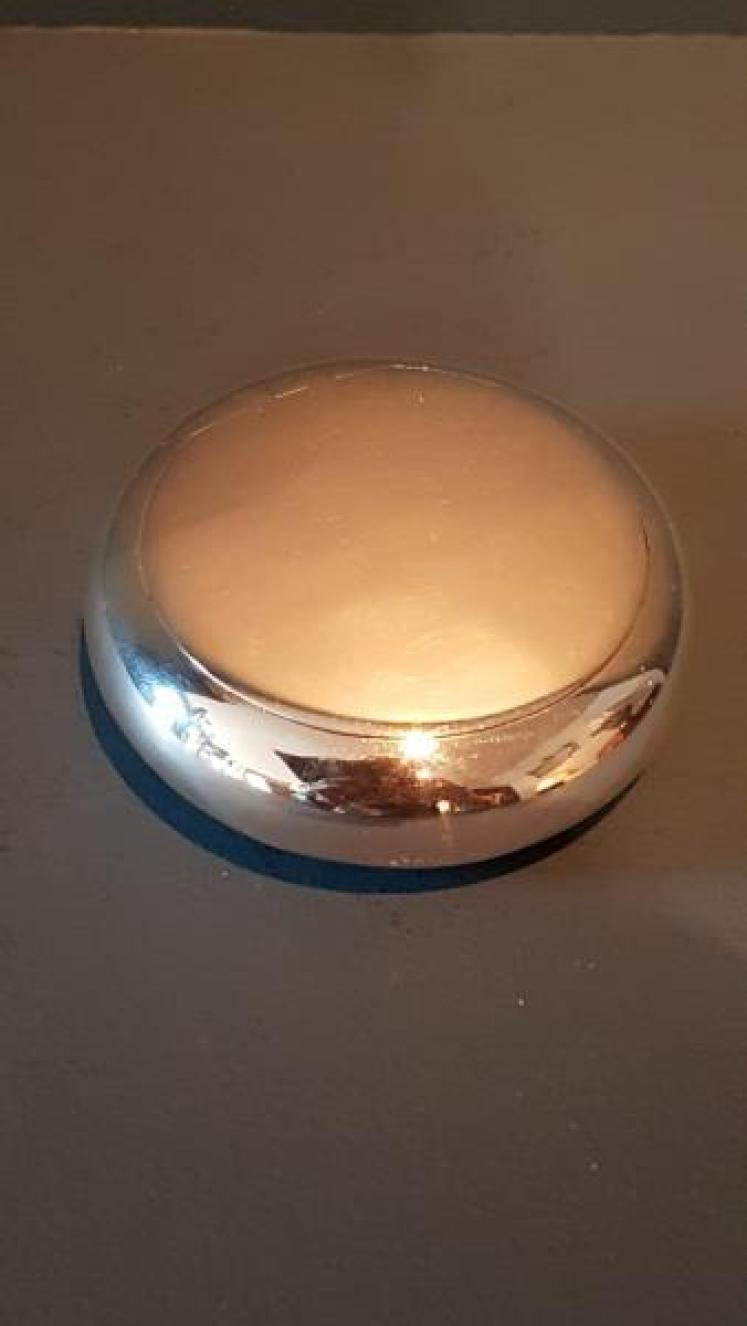 Edwardian Silver Squeeze Tobacco Pebble - Image 1