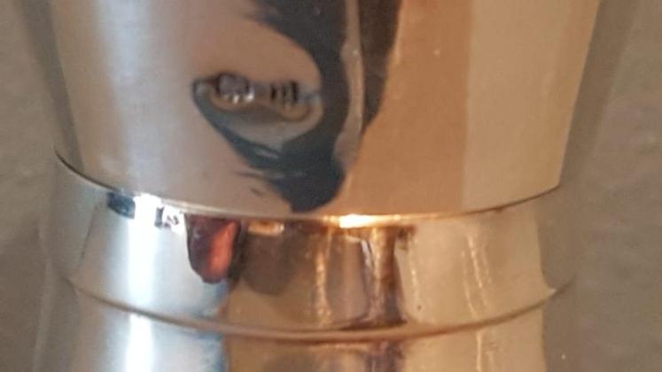 George V Silver Pepper Grinder - Image 5