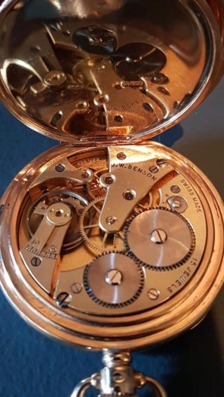 Fine Quality 9ct Gold Benson Pocket Watch  - Image 3