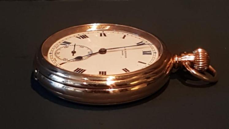 Fine Quality 9ct Gold Benson Pocket Watch  - Image 7