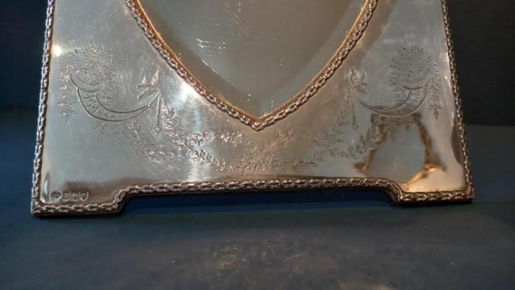 Fine Antique Silver Heart Shaped Table Mirror - Image 3