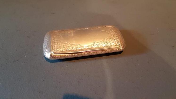 Engraved Silver Pocket Snuff - Image 5