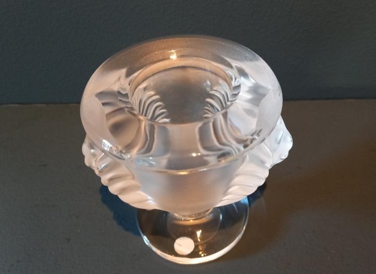 Lalique Opalescent Lion Mask Vase - Image 4