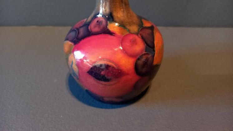 Antique Moorcroft Pomegranate Bud Vase - Image 2
