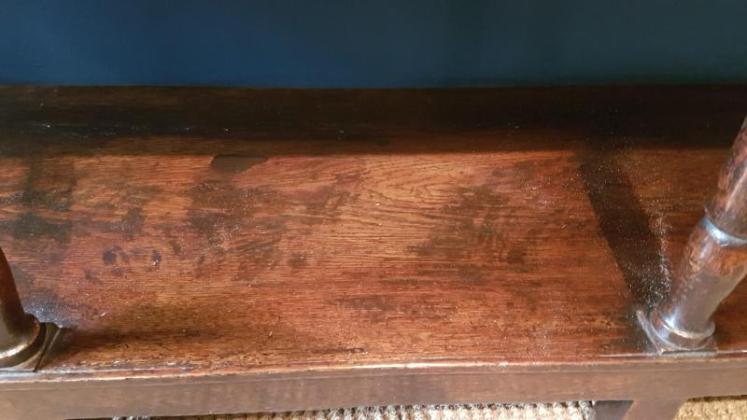 Stylish George III Oak Open Pot Board Dresser - Image 6