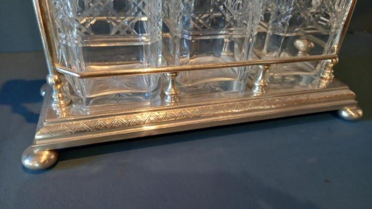  Late Victorian Silver Plated Three Bottle Tantalus - Image 3