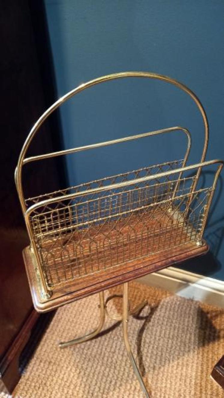 Late Victorian Brass & Oak Revolving Magazine Rack - Image 6