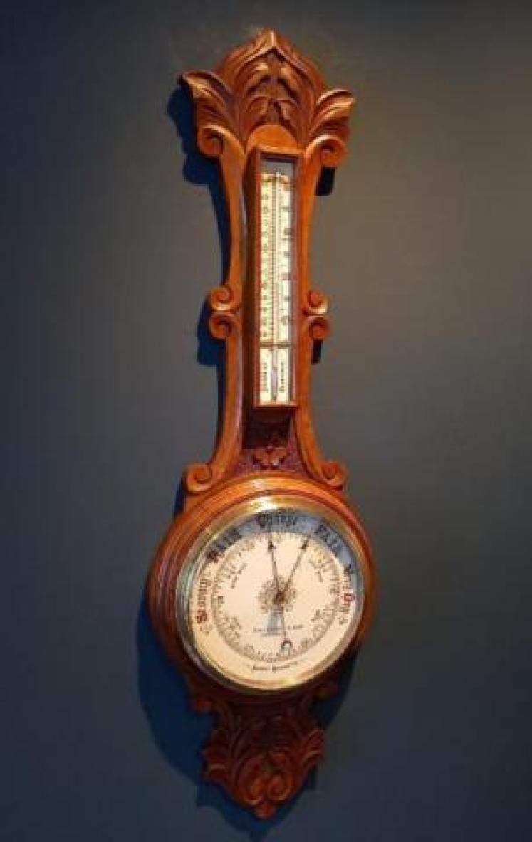 Antique Polished Walnut Banjo Barometer - Image 7
