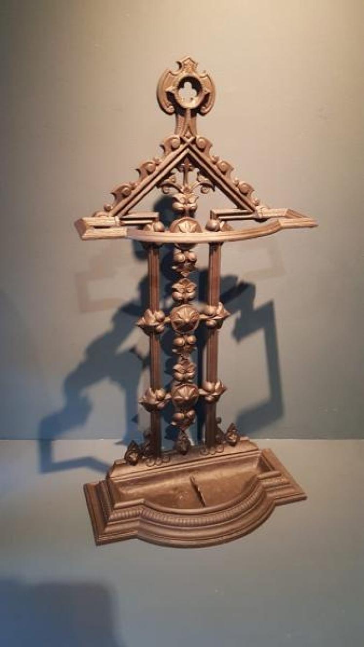 Victorian Cast Iron Stick Stand - Image 2