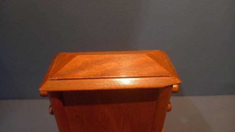 Antique Walnut Perpetual Desk Calendar - Image 6