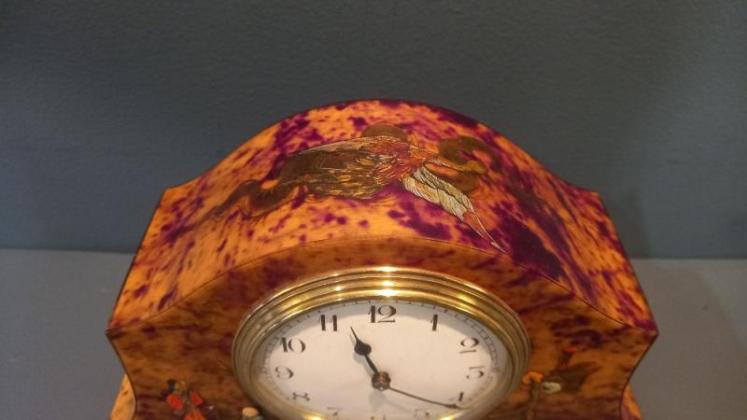 Edwardian Period Chinoiserie Tortoiseshell Mantel Clock - Image 3