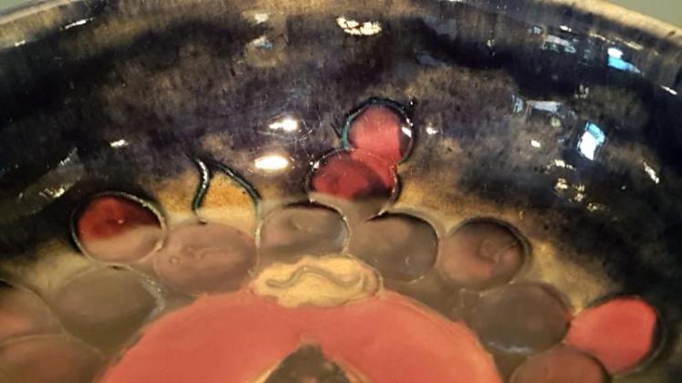 Early Moorcroft Pomegranate Bowl - Image 2