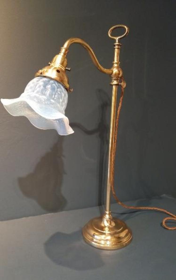 Antique Vaseline Glass Shade Rise & Fall Table Lamp - Image 6