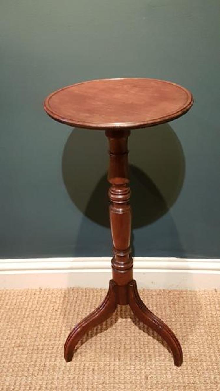 George III Period Mahogany Wine Table - Image 1