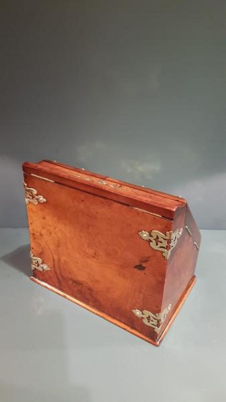 Superb Victorian Walnut Stationary Box - Image 6