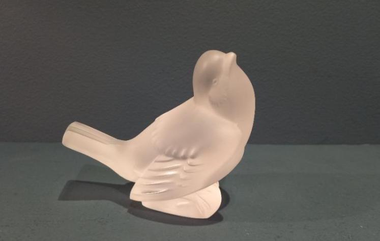 Lalique Opalescent Bird - Image 1