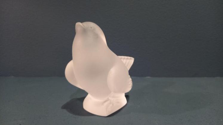 Lalique Opalescent Bird - Image 6