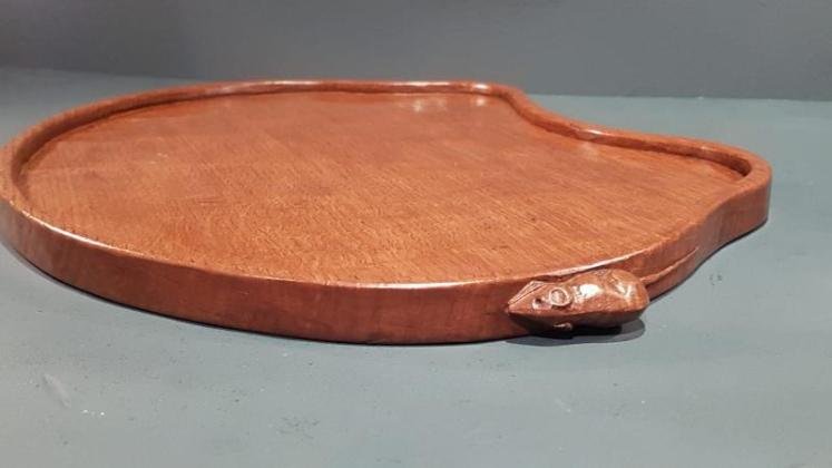 Thompson of Kilburn Mouseman Tray - Image 2