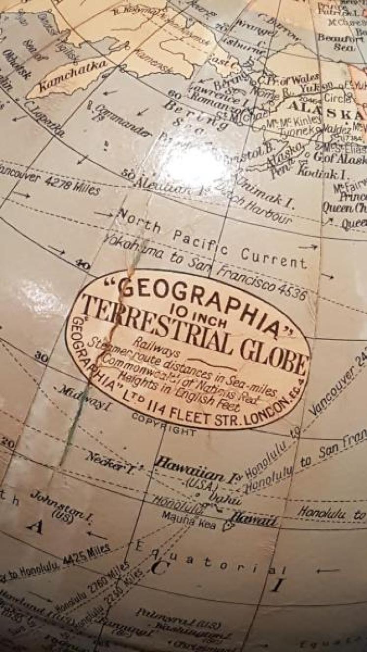 1940's Geographica Papier Mache 10" Globe  - Image 4