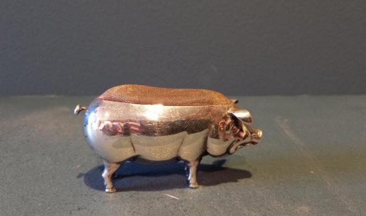 Edwardian Silver Novelty Pig Pin Cushion - Image 4